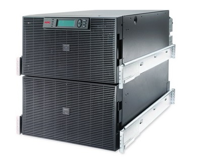 APC SURT15KRMXLI Smart-UPS RT 15kVA RM 230V / Interface DB-9 RS-
